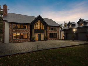 Photo 51- click for photo gallery